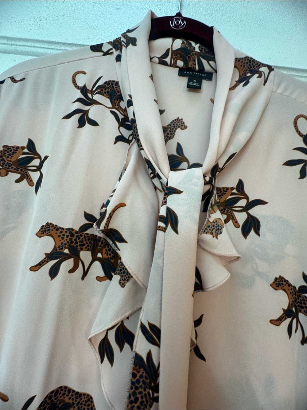 Ann Taylor Pink Tie-Neck Leopard Print Blouse - Picture 4 of 6